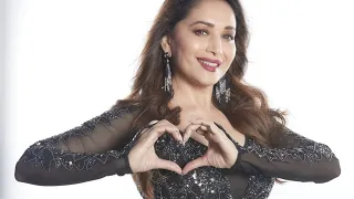 Dil to pagal hai.... song of Madhuri Dixit