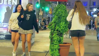 Good Scares in Madrid | Bushman Prank