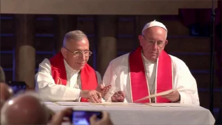 Joint Catholic-Lutheran Commemoration signing