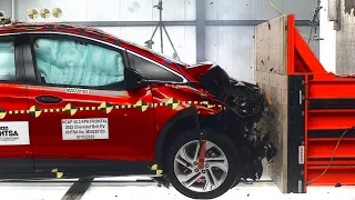 Chevrolet Bolt EV (2022) Crash Tests [Front, Side, Side-Pole]