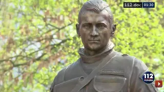 21 квітня 2018 року у Києві відкрили пам'ятник Мирославу Мислі