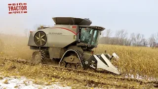 Harvesting Corn in the Snow: Gleaner S68