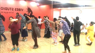 "Padmaavat"Ghoomar:||Practice Dance Video||Deepika Padukone,Shahid Kapoor,Ranveer Singh||VIBESSTUDIO