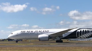 Auckland plane spotting with SPECTACULAR morning arrivals and departures 4K footage MUST WATCH