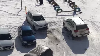 Мужчина устроил погром на автостоянке в Катав Ивановске