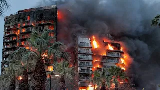 Жилой комплекс полностью сгорел из-за синтетического утеплителя на фасаде здания в Валенсии