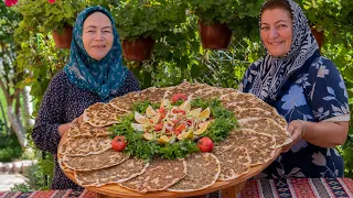 Turkish Tiny Pizza. Thin, Crunchy And Tasty. Lahmacun Recipe.