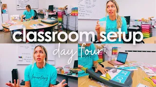 CLASSROOM SETUP DAY FOUR | cutting & laminating decor, organizing supplies, & bulletin boards!