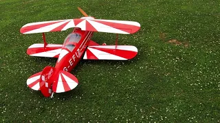 Hanger 9 Pitts S-2B powered by Saito FG61TS