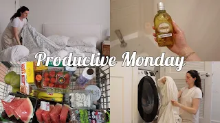 DAY IN THE LIFE: Productive monday, healthy food haul, cleaning + organizing, cooking dinner & more