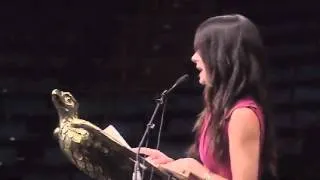 Sandra Bullock 's Unexpected  Inspiring Speech To High School Graduates