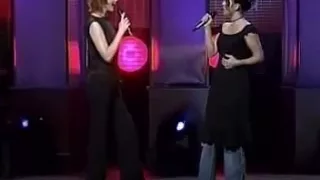 Reba McEntire & Kelly Clarkson - Does He Love You