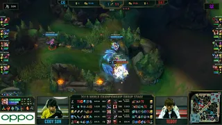 Faker escape 4v1 vs Clutch Gaming - Worlds 2019