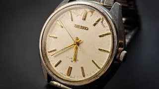 Restoration of a Vintage Seiko Watch - Caliber 7000a