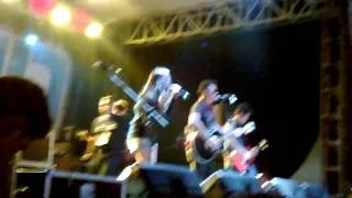 Last Child Feat Ashilla - Seluruh Nafas Ini @Jakcloth 8 Desember 2012