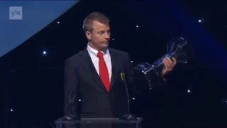 Kimi Räikkönen Receives an Award