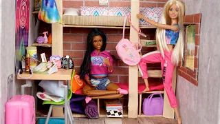 Barbie Summer Camp Counselor - Day in The Life