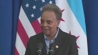 Lightfoot addresses vaccine mandate after deadline for city workers passes