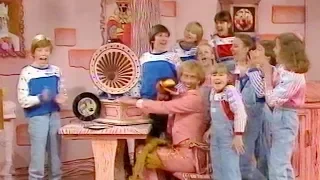 Emu's All Live Pink Windmill Show S2E9 (1985) - edited version