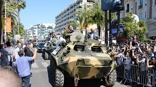 The Expendables 3: Arnold, Sylvester Stallone, Harrison Ford and Mel Gibson Ride a Tank | ScreenSlam