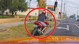 This Motorcyclist Will Stop At Nothing To Get Away