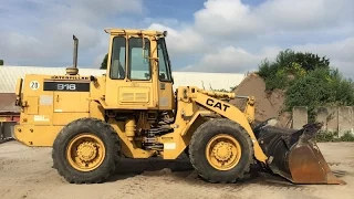 Caterpillar 916 (1989) wheel loader at work