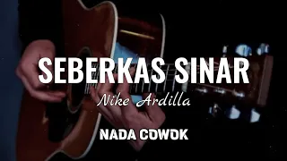 Seberkas Sinar - Nike Ardilla ( Karaoke Akustik ) | Nada Cowok | Male