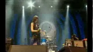 YEAH YEAH YEAHS - Heads Will Roll (Live)