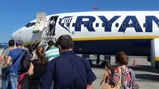 RYANAIR B737-800 Full Flight ATH-RHO - Seat 01A View - Amazing View of the Aegean - FR1240