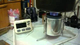 DIY - Chimney-Jet Alcohol Stove, boiling water - none pot lid