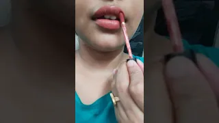 trying lakme forever matte liquid lipstick in the shade nude twist