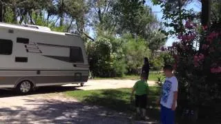 Alexandroupolis Kamping'e Yerleşiyoruz - (Settling in Alexandroupolis Camping)