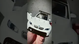 Carro BMW e miniatura curiosidades do modelo