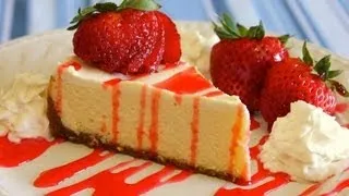 How to Make Easy Creamy Homemade New York Style Cheesecake - No Fuss Recipe - Click for Ingredients