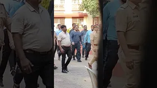 #salmankhan greets a person on #wheelchair as he casts vote #shorts #mumbai