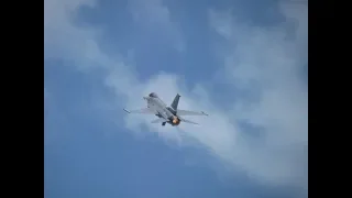 F-15 - F-16 - F-22 LOUD Performances at Oshkosh air show 2018