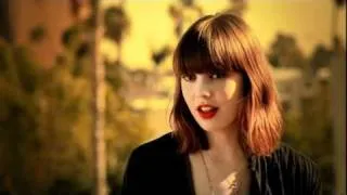 Diane Birch - 'Bring on the dancing horses' (live on Cambio)