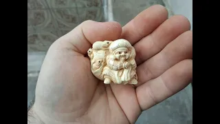 Нэцкэ "Дайкоку с мешком и шестью крысами" (Netsuke "Daikoku with a sack and six rats")