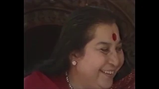 "भर दे इतनी भक्ति माँ "/"Bhar De Itni bhakti Maa":- Sahajayoga Bhajan in Presence of Shree Mataji
