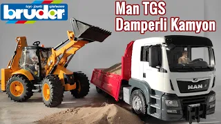 Bruder Man Tgs Damperli Kamyon kutu açılışı, inceleme ve JCB 5CX ile kum yükleme