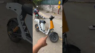 Choti si electric gaadi , maza aata hai isse chalane mein