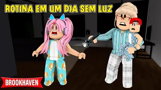 ROTINA DE UM DIA SEM LUZ NA CASA DA VOVÓ! Historinhas Brookhaven RP 🏡 │ ROBLOX