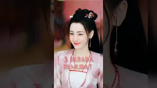 Chinese actress who looks beautiful in Hanfu. Chinese traditional dress. #bailu #jujingyi #zhaolusi