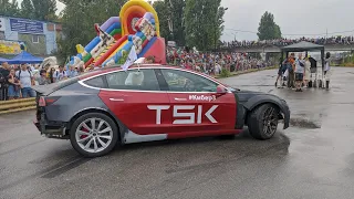 Дрифт на Tesla Model 3 / #ТеслаПикникЧайка (2020)