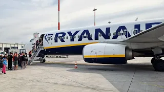 Buzz (Ryanair) Boeing 737-800 | Flight from Bucharest to Sofia