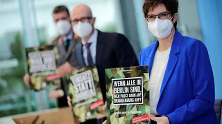 Kramp-Karrenbauer stellt neuen "Heimatschutz-Dienst" vor | AFP