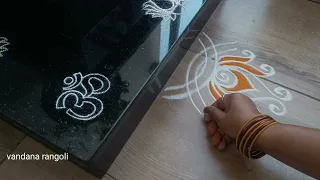 Festival rangoli border designs | Tulasi kota muggulu | Border kolam | Pooja kolam | Friday rangoli