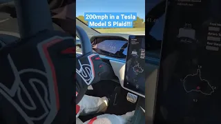 200mph (320kph) in a Tesla Model S Plaid!