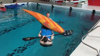 Kayak Fremdrettung Basics // globepaddler