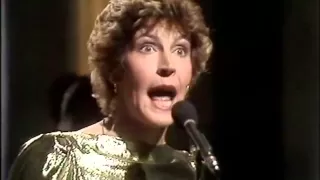 HELEN REDDY - "ANGIE BABY" - TOP OF THE POPS LIVE (1981)